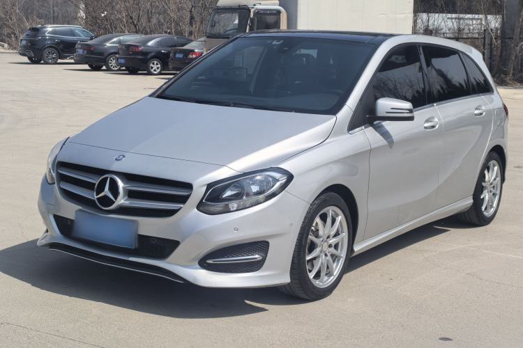Used Mercedes-Benz B-Class 2015 B 200 Sport Edition Exterior 1