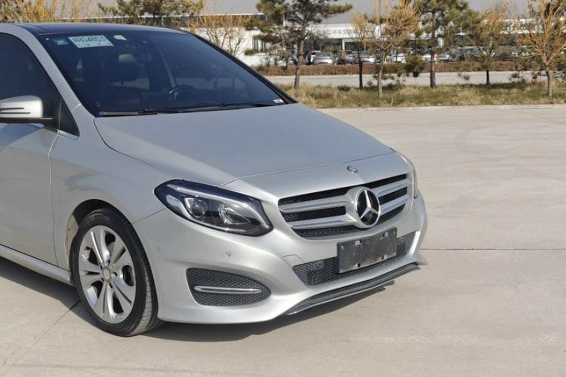 Used Mercedes-Benz B-Class 2015 B 200 Fashion Model Exterior 3