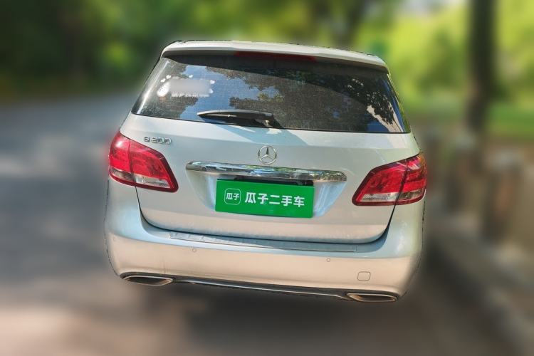 Used Mercedes-Benz B-Class 2015 B 200 Sport Edition Exterior 4