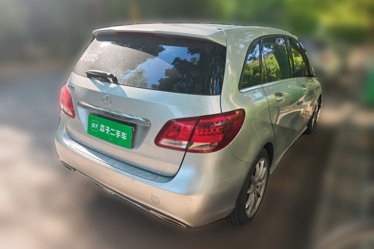 Used Mercedes-Benz B-Class 2015 B 200 Sport Edition Exterior 5