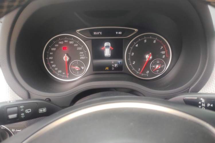 Used Mercedes-Benz B-Class 2015 B 200 Sport Edition Instrument Cluster