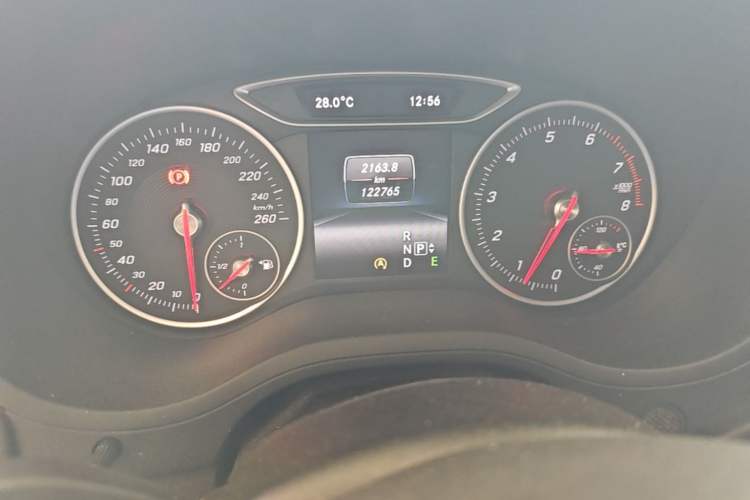 Used Mercedes-Benz B-Class 2015 B 200 Fashion Model Instrument Cluster