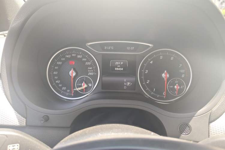 Used Mercedes-Benz B-Class 2015 B 200 Sport Edition Instrument Cluster