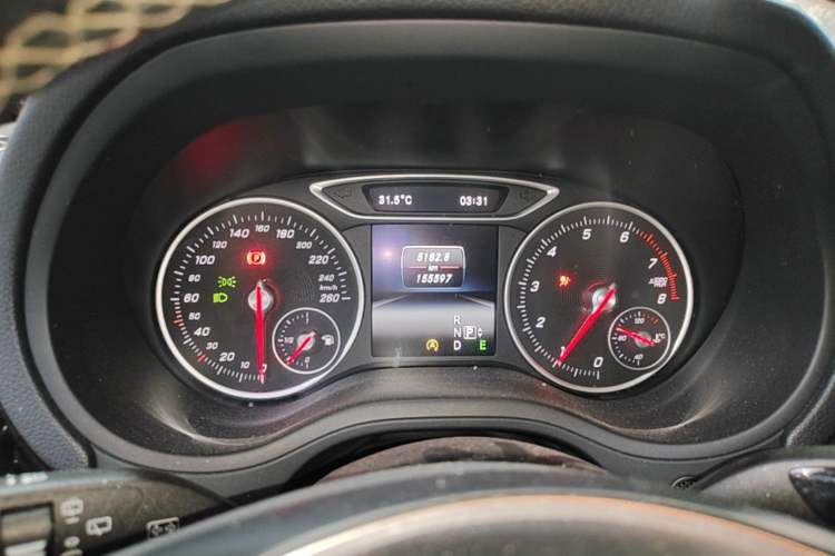 Used Mercedes-Benz B-Class 2015 B 200 Fashion Model Instrument Cluster