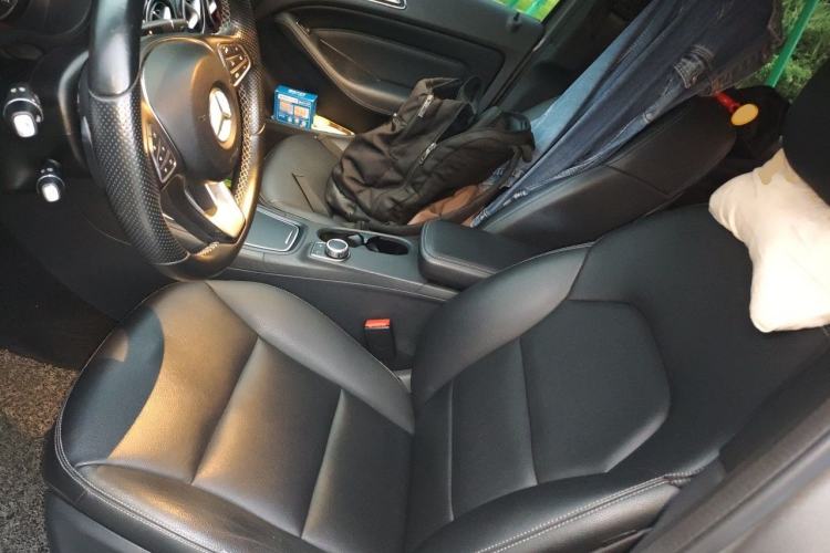 Used Mercedes-Benz B-Class 2015 B 200 Fashion Model Left Front Seat