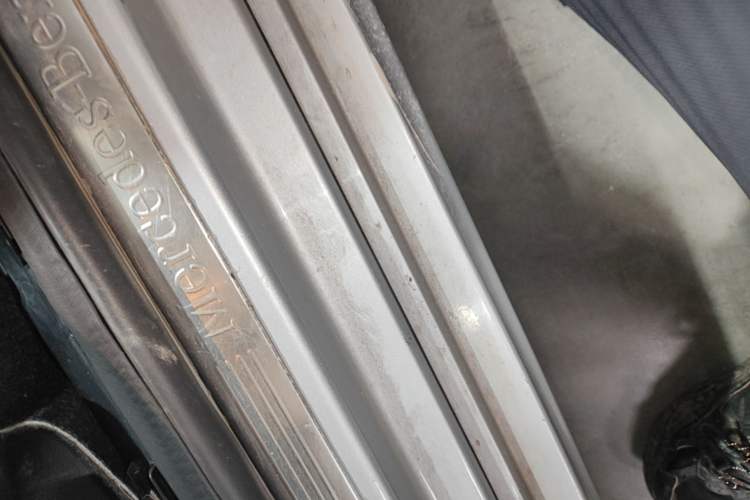 Used Mercedes-Benz B-Class 2015 B 200 Fashion Model Left Side Sill