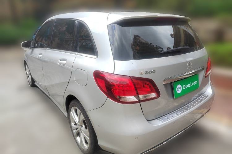 Used Mercedes-Benz B-Class 2015 B 200 Sport Edition Rear Left 45 Deg