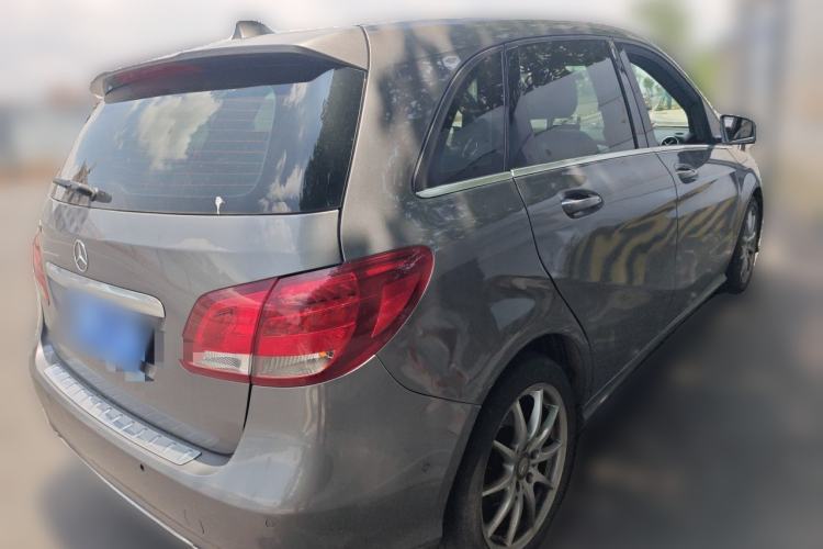 Used Mercedes-Benz B-Class 2015 B 200 Sport Edition Rear Right 45 Deg