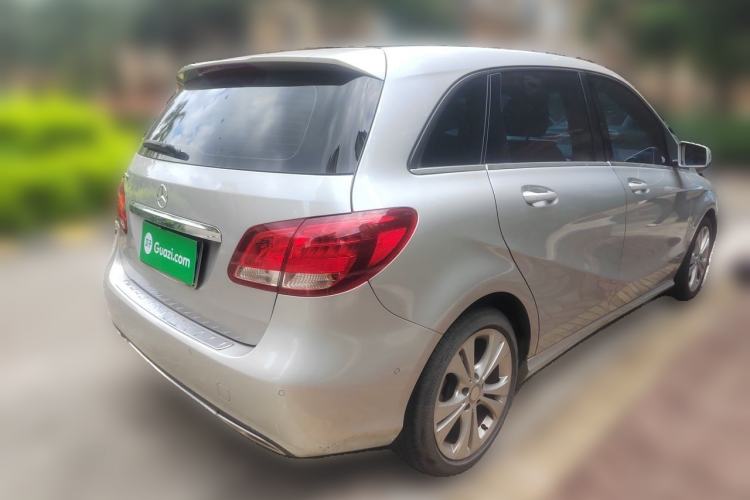 Used Mercedes-Benz B-Class 2015 B 200 Sport Edition Rear Right 45 Deg