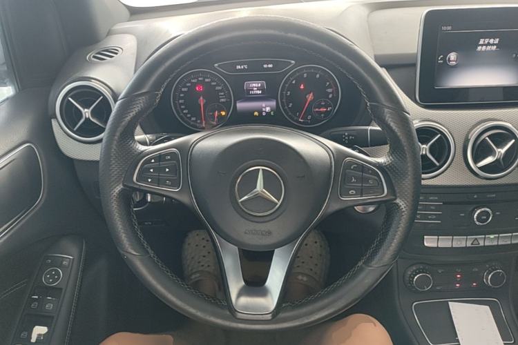 Used Mercedes-Benz B-Class 2015 B 200 Sport Edition Steering Wheel