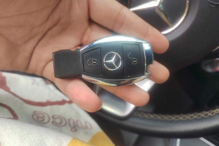 Used Mercedes-Benz B-Class 2015 B 200 Sport Edition Vehicle Key