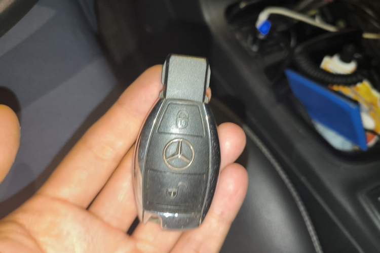 Used Mercedes-Benz B-Class 2015 B 200 Sport Edition Vehicle Key