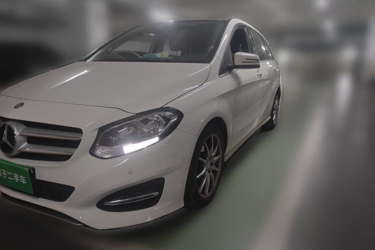Used Mercedes-Benz B-Class 2015 B 200 Sport Edition Guazi used car, China used car export, Used car for sale, Used cars, Cheapest cars for sale