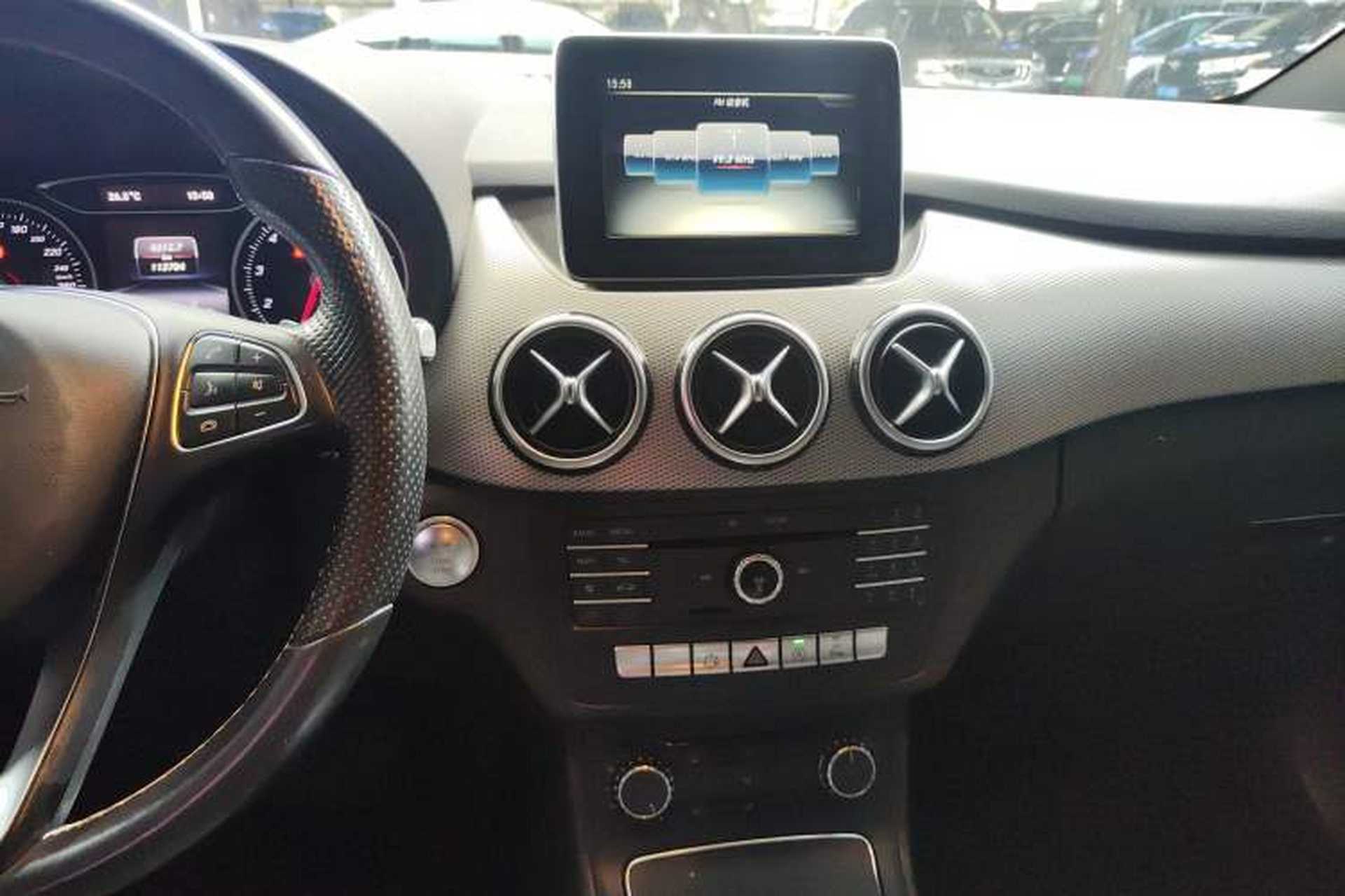 Used Mercedes-Benz B-Class 2015 B 200 Sport Edition Audio And AC Panel