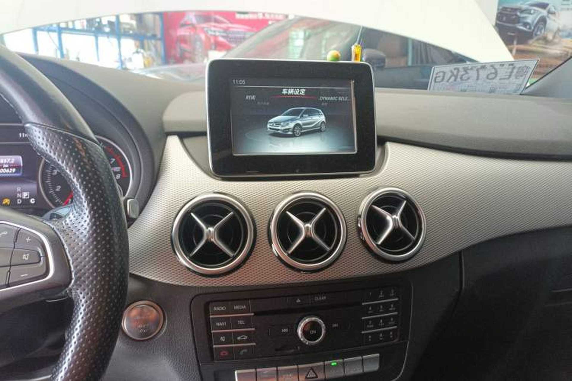 Used Mercedes-Benz B-Class 2015 B 200 Sport Edition Audio And AC Panel