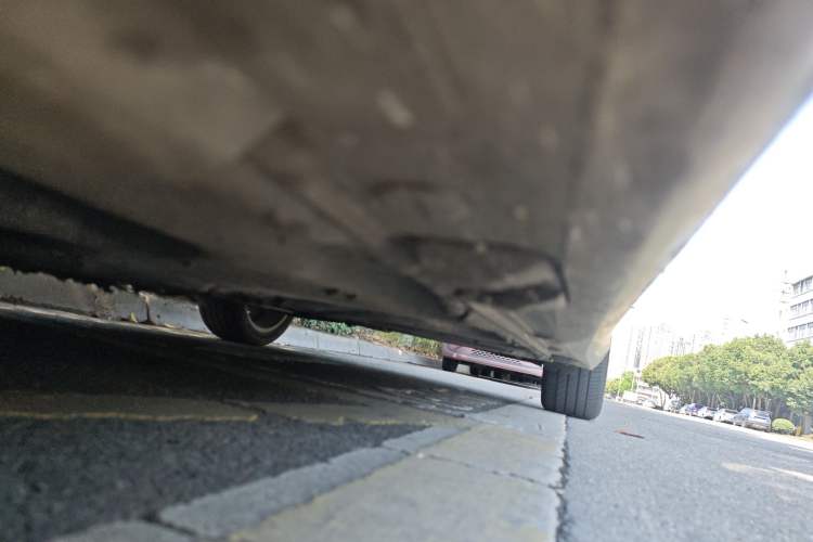Used Mercedes-Benz B-Class 2015 B 200 Sport Edition Chassis Front Left