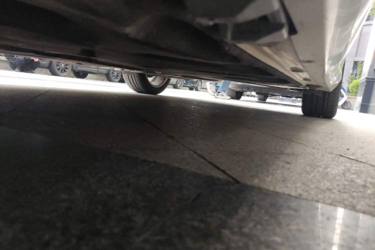 Used Mercedes-Benz B-Class 2015 B 200 Sport Edition Chassis Front Left