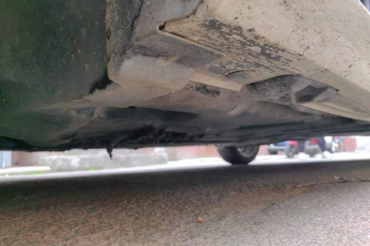 Used Mercedes-Benz B-Class 2015 B 200 Sport Edition Chassis Front Left