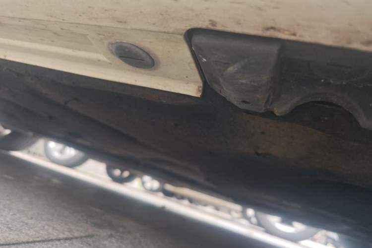 Used Mercedes-Benz B-Class 2015 B 200 Sport Edition Chassis Front Right