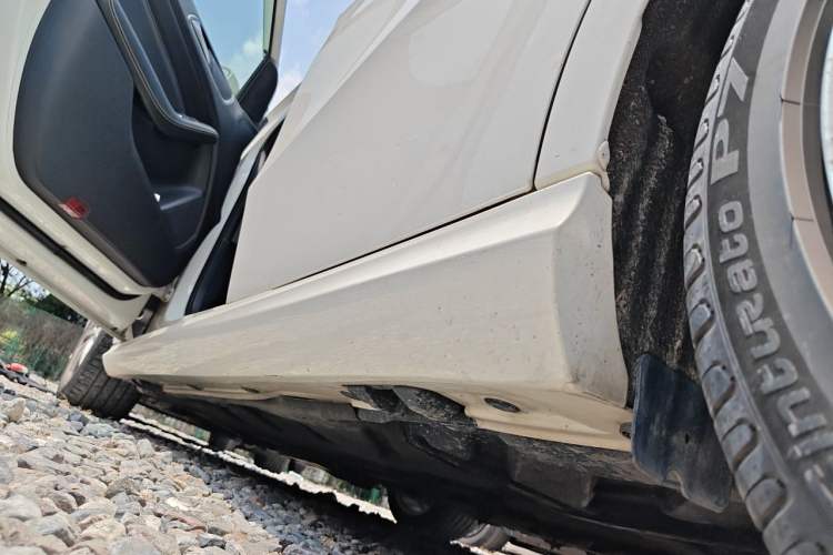 Used Mercedes-Benz B-Class 2015 B 200 Sport Edition Chassis Rear Left
