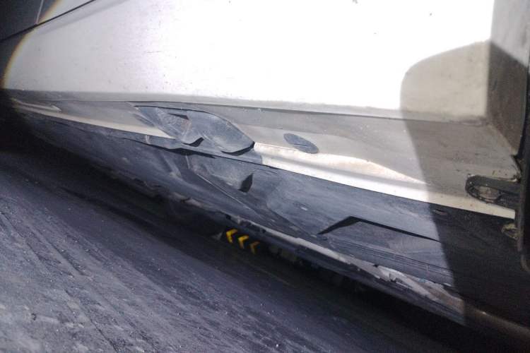 Used Mercedes-Benz B-Class 2015 B 200 Sport Edition Chassis Rear Left