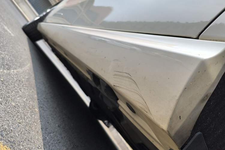Used Mercedes-Benz B-Class 2015 B 200 Sport Edition Chassis Rear Left