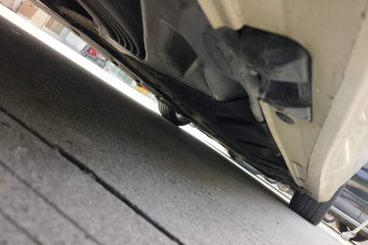 Used Mercedes-Benz B-Class 2015 B 200 Sport Edition Chassis Rear Right