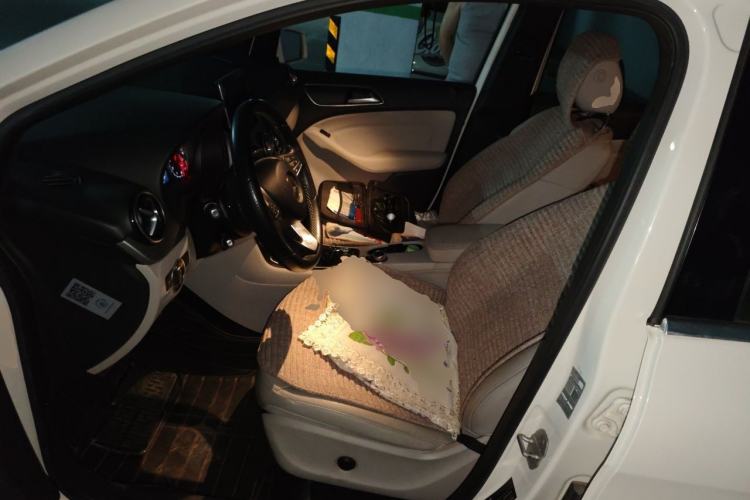 Used Mercedes-Benz B-Class 2015 B 200 Fashion Model Driver Seat