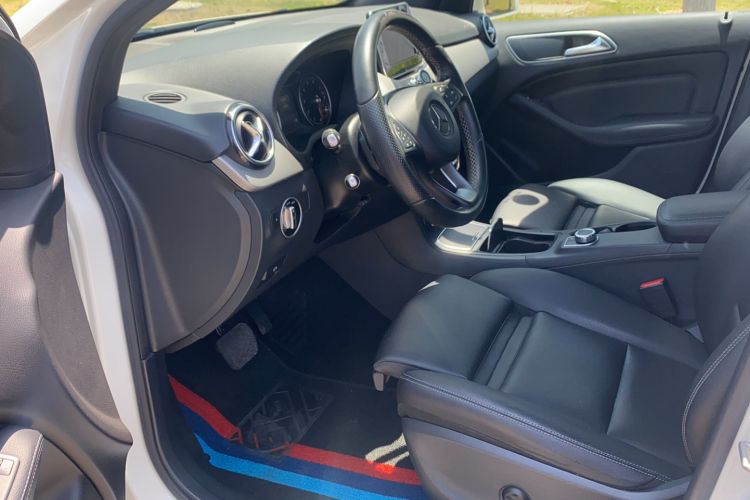 Used Mercedes-Benz B-Class 2015 B 200 Fashion Model Driver Seat