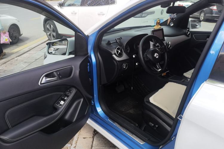 Used Mercedes-Benz B-Class 2015 B 200 Fashion Model Driver Seat