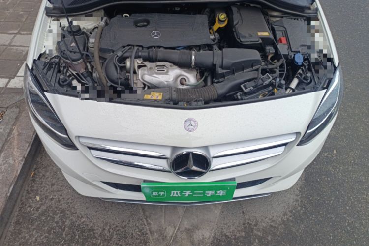 Used Mercedes-Benz B-Class 2015 B 200 Sport Edition Engine Bay