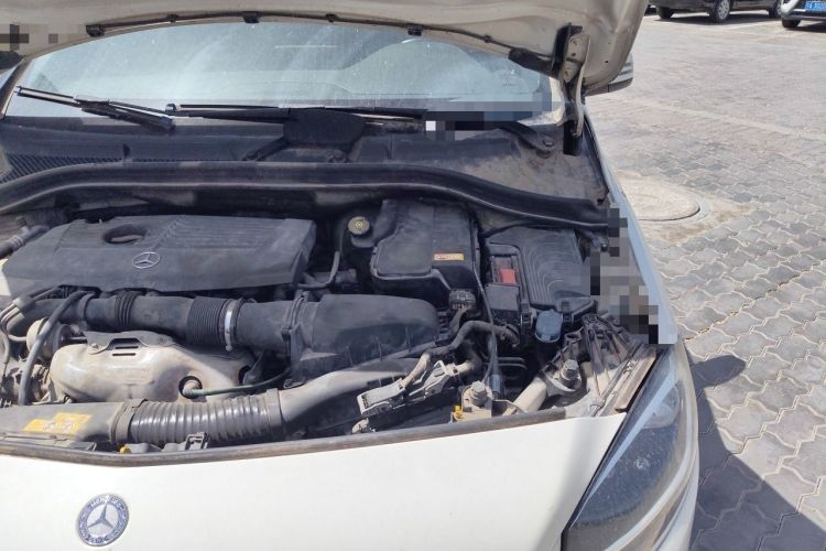 Used Mercedes-Benz B-Class 2015 B 200 Sport Edition Engine Bay Left