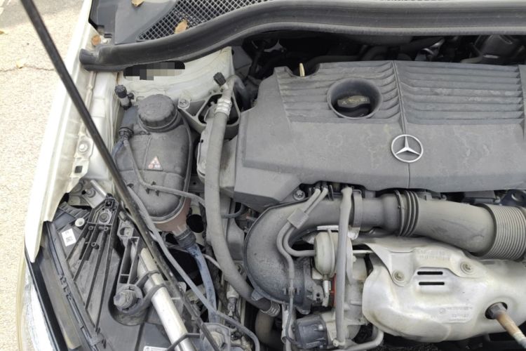 Used Mercedes-Benz B-Class 2015 B 200 Fashion Model Engine Bay Right