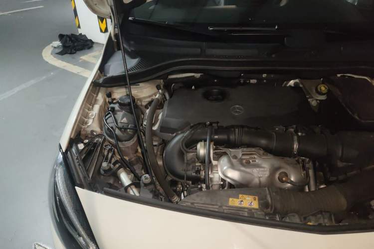 Used Mercedes-Benz B-Class 2015 B 200 Fashion Model Engine Bay Right