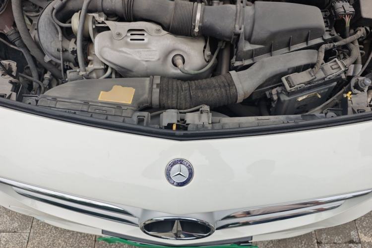 Used Mercedes-Benz B-Class 2015 B 200 Sport Edition Engine Bay