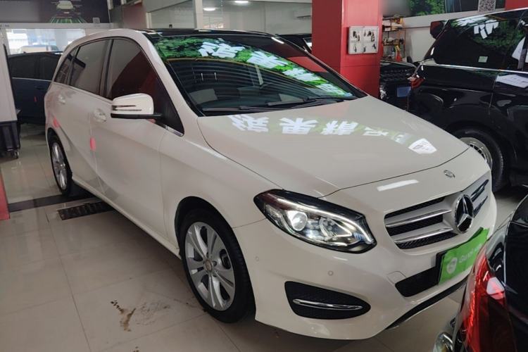 Used Mercedes-Benz B-Class 2015 B 200 Fashion Model Exterior 1