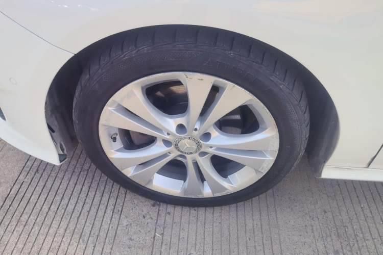 Used Mercedes-Benz B-Class 2015 B 200 Fashion Model Exterior 2