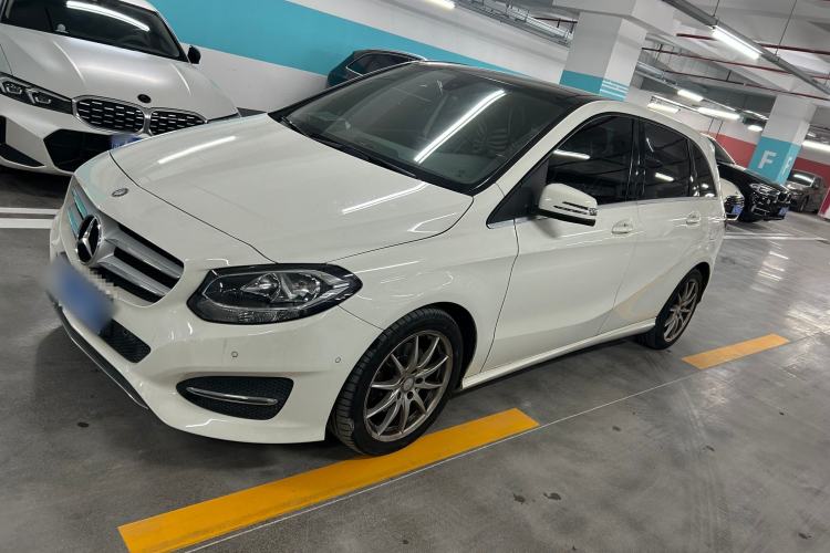 Used Mercedes-Benz B-Class 2015 B 200 Sport Edition Exterior 3