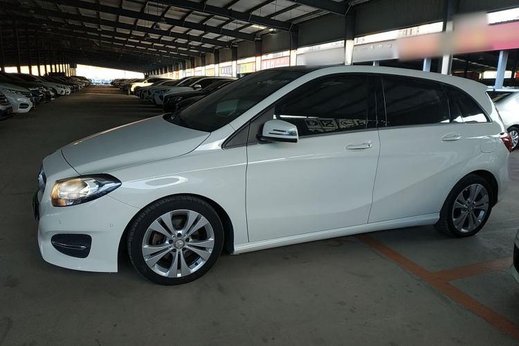 Used Mercedes-Benz B-Class 2015 B 200 Sport Edition Exterior 3