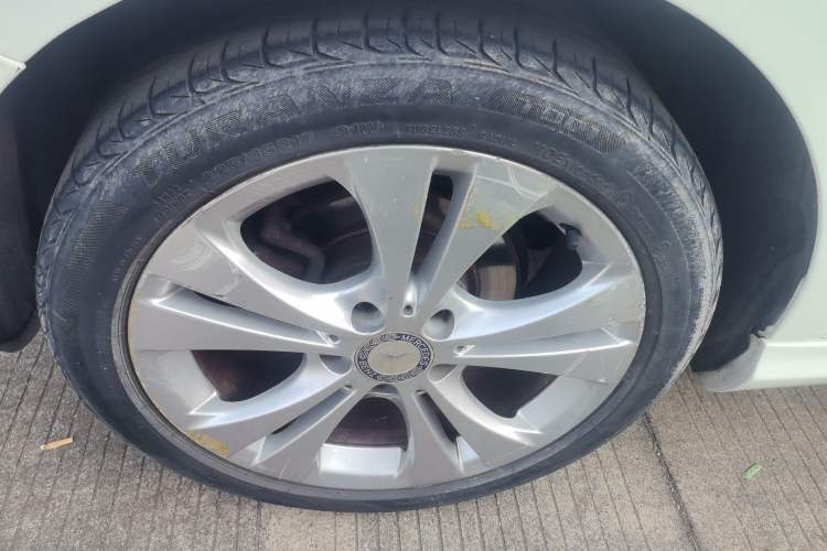 Used Mercedes-Benz B-Class 2015 B 200 Fashion Model Exterior 3