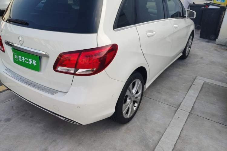 Used Mercedes-Benz B-Class 2015 B 200 Sport Edition Exterior 3