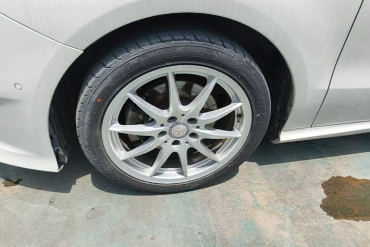 Used Mercedes-Benz B-Class 2015 B 200 Sport Edition Exterior 4