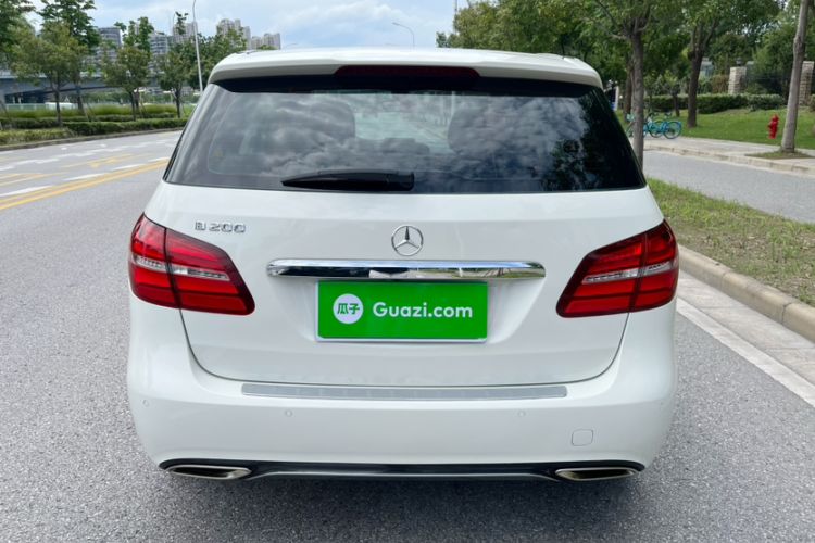Used Mercedes-Benz B-Class 2015 B 200 Fashion Model Exterior 5