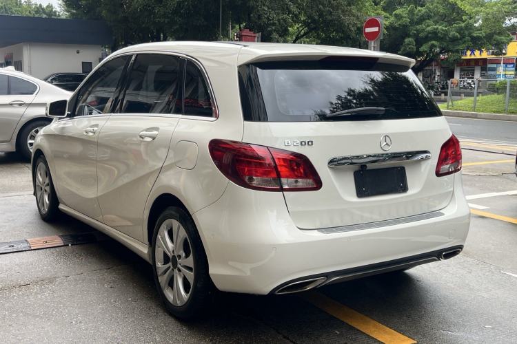 Used Mercedes-Benz B-Class 2015 B 200 Sport Edition Exterior 6