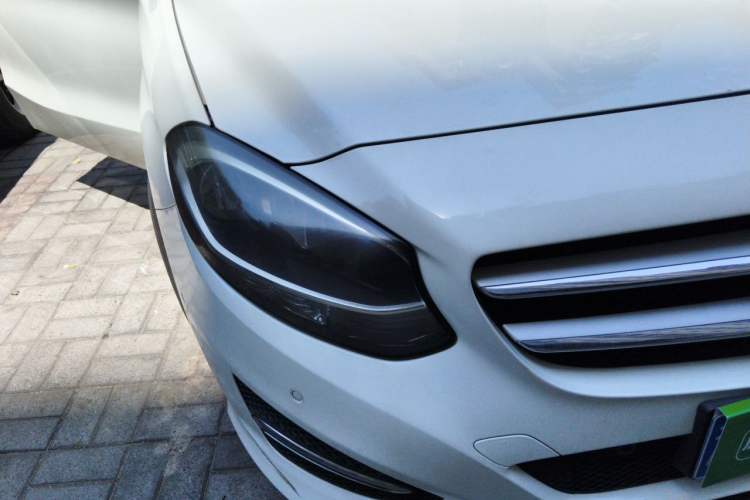 Used Mercedes-Benz B-Class 2015 B 200 Sport Edition Exterior 6