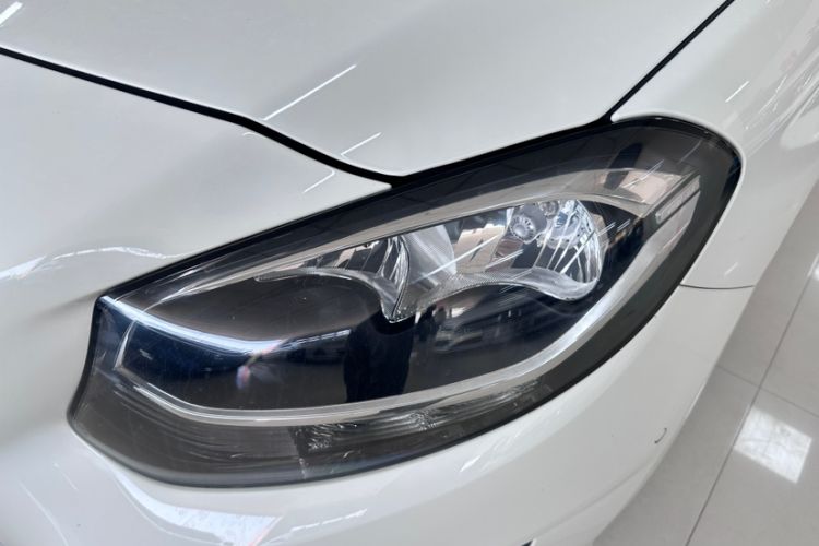Used Mercedes-Benz B-Class 2015 B 200 Sport Edition Exterior 9
