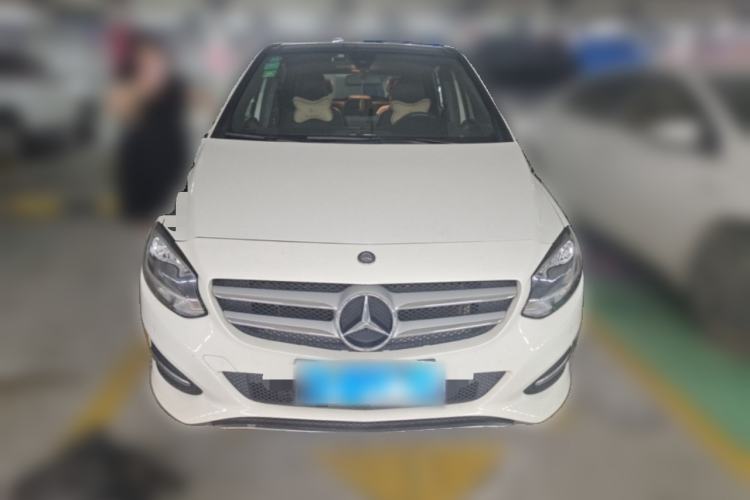 Used Mercedes-Benz B-Class 2015 B 200 Sport Edition Front