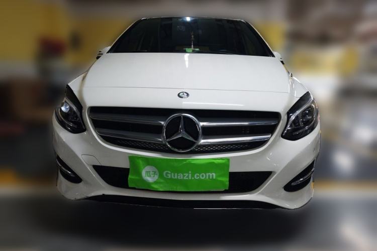 Used Mercedes-Benz B-Class 2015 B 200 Fashion Model Front