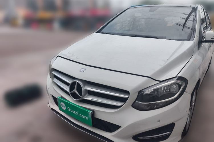 Used Mercedes-Benz B-Class 2015 B 200 Sport Edition Front