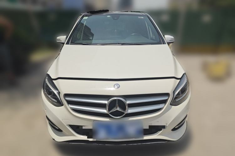 Used Mercedes-Benz B-Class 2015 B 200 Fashion Model Front